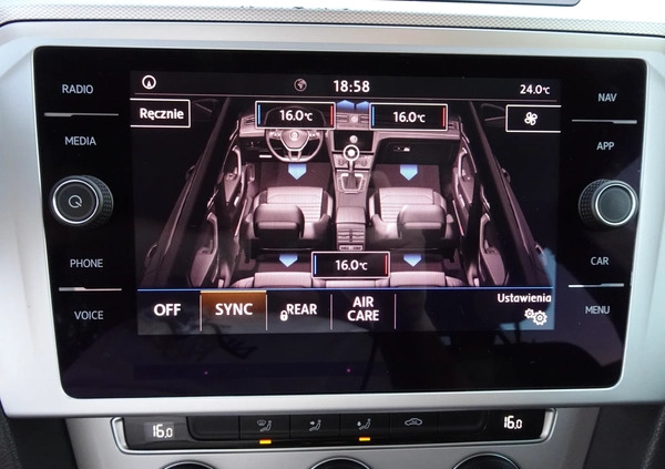 Volkswagen Passat cena 67800 przebieg: 163000, rok produkcji 2019 z Połaniec małe 667